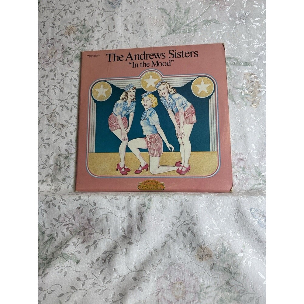 VINYL RECORD LP THE ANDREWS SISTERS IN THE MOOD FAMOUS TWIN SETS PAS-2-1023